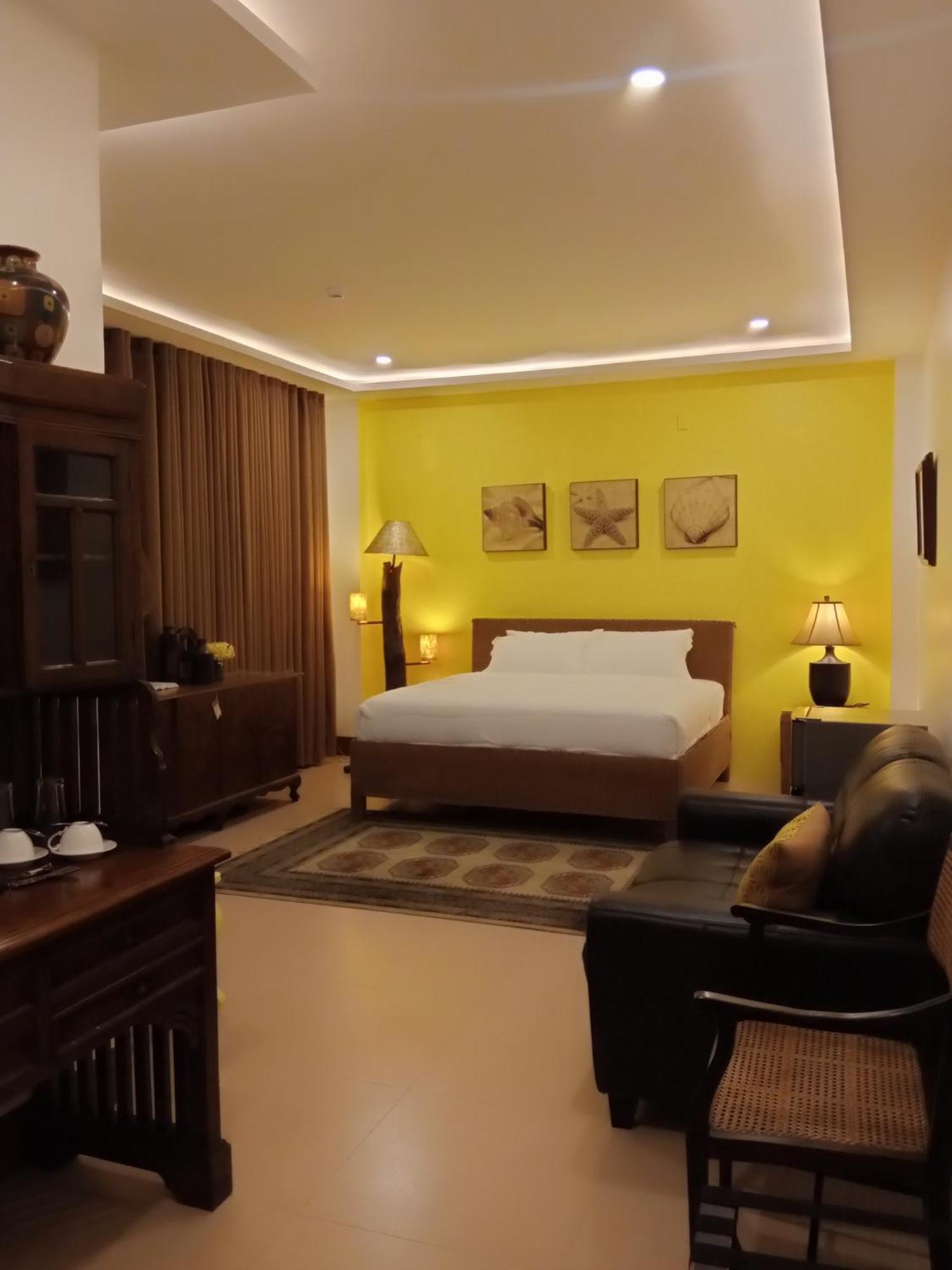Residencia Orlina Hotel Dumaguete City ภายนอก รูปภาพ