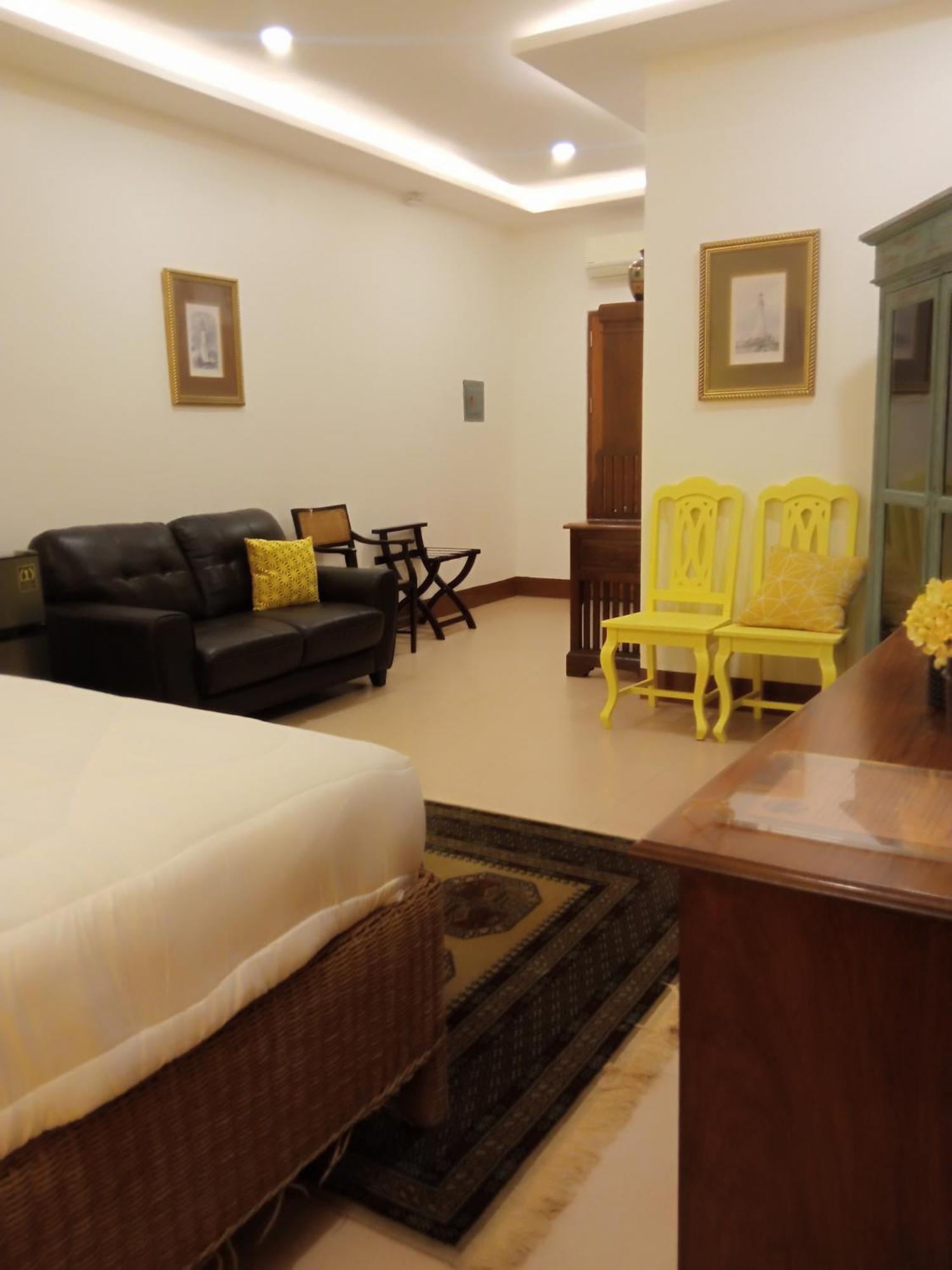 Residencia Orlina Hotel Dumaguete City ภายนอก รูปภาพ