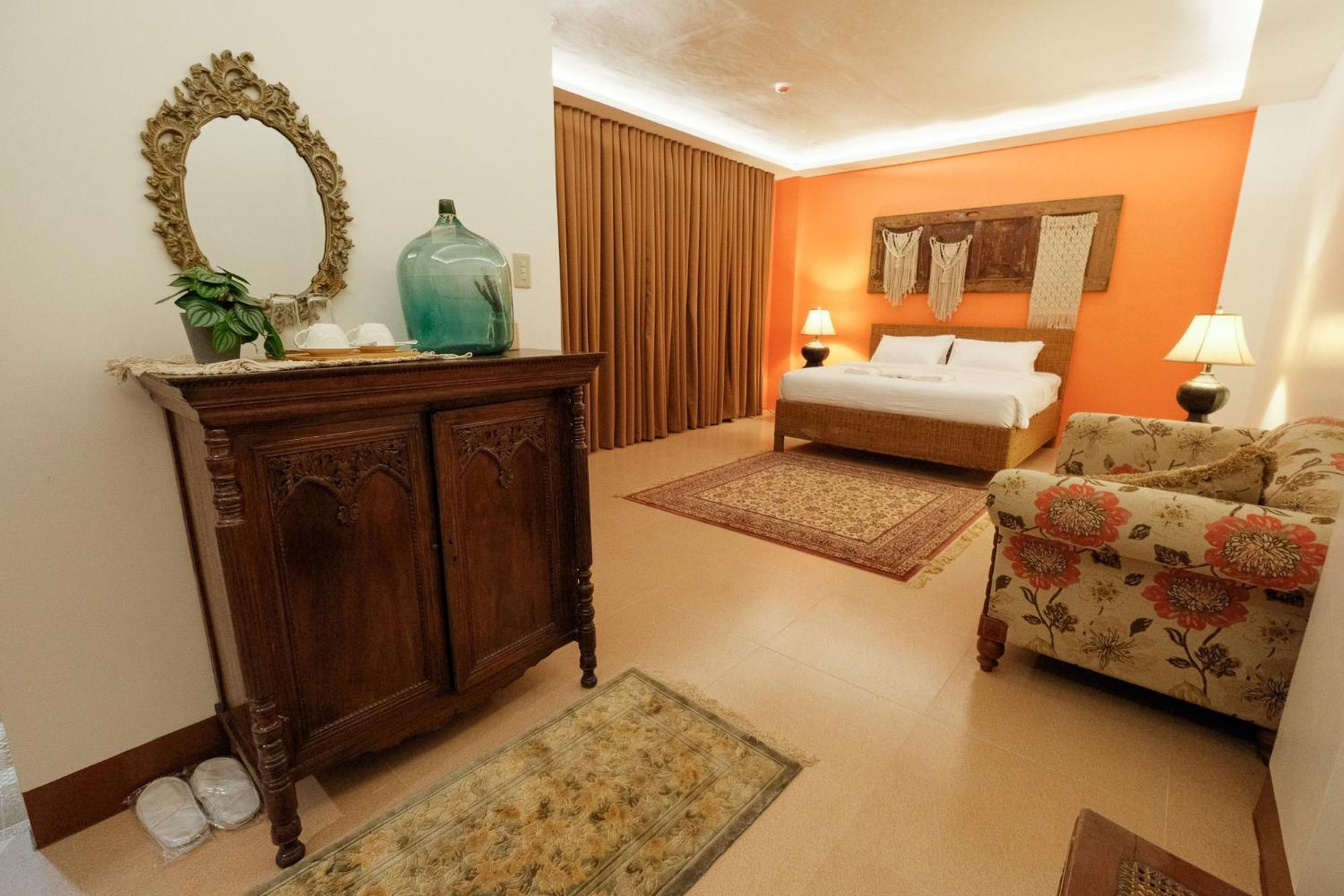 Residencia Orlina Hotel Dumaguete City ภายนอก รูปภาพ